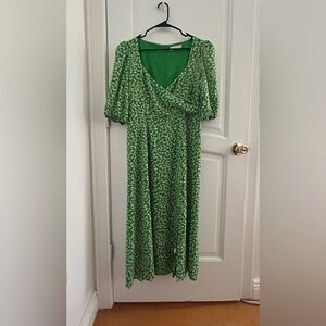 WAYF Green Ditsy Floral Puff Sleeve Midi Dress